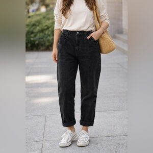 Fashion Nova Black Ankle Jeans